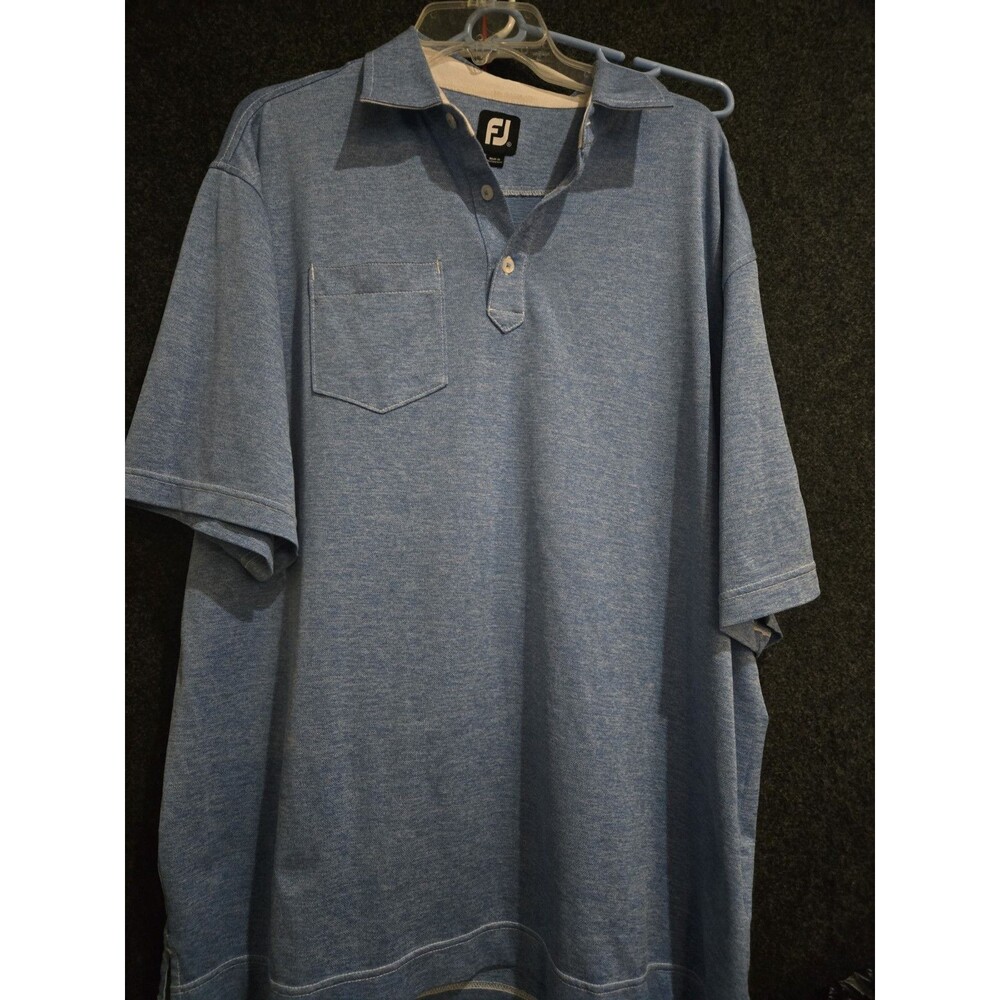 footjoy xl polo with pocket Sz Large  Holly tree Country Club On Sleeve